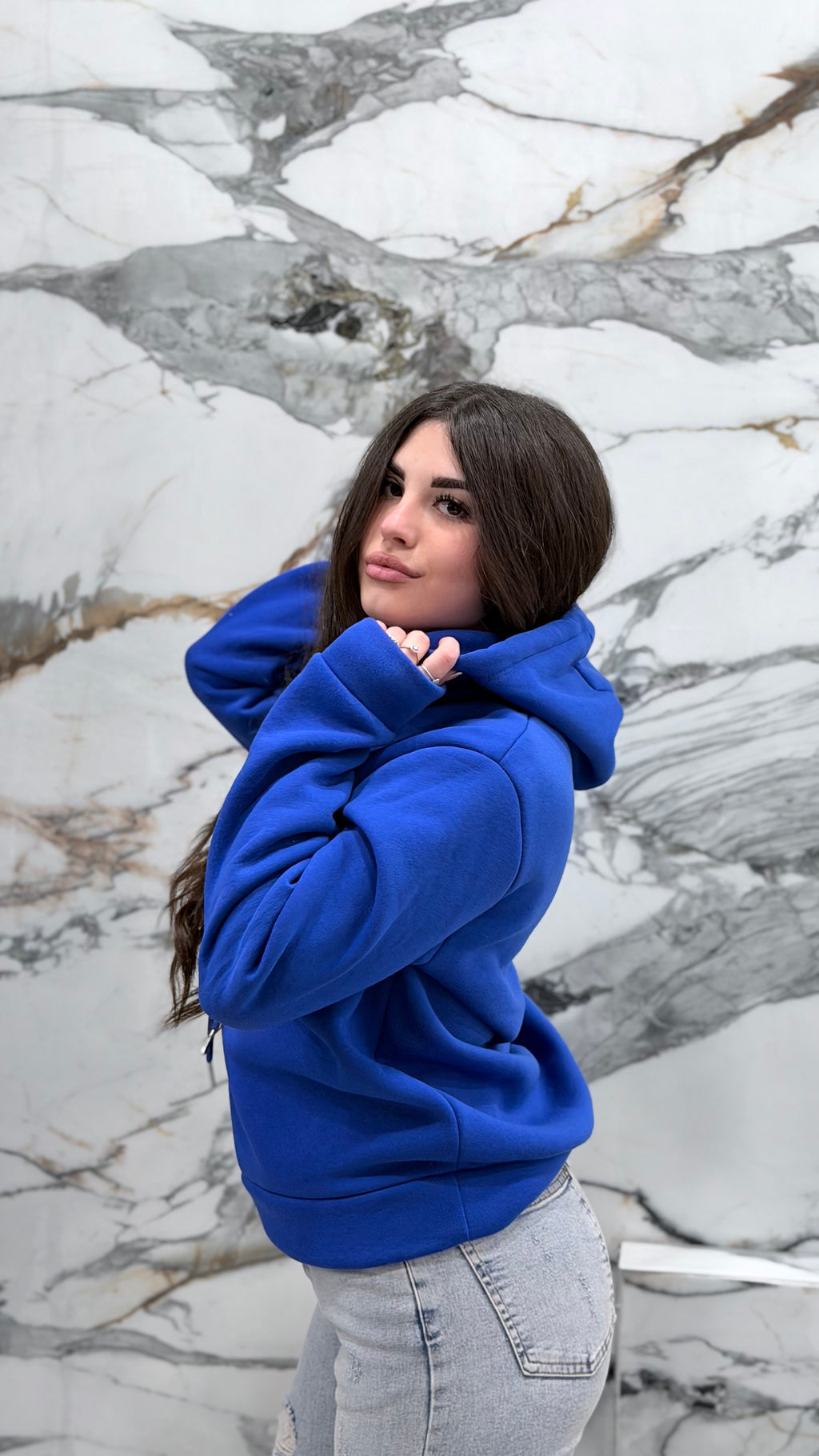 Felpa Essential Hoodie Comfort