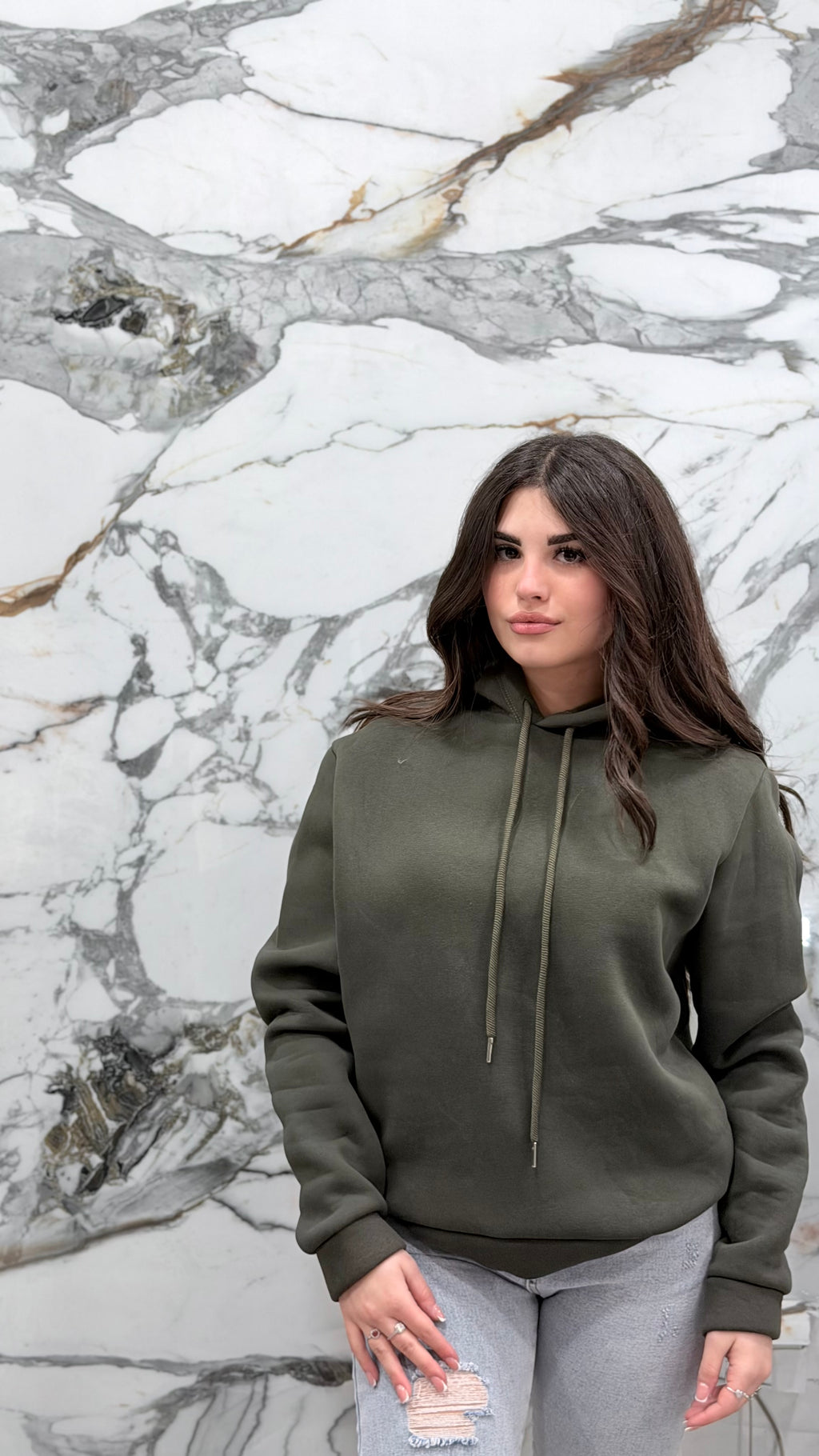 Felpa Essential Hoodie Comfort