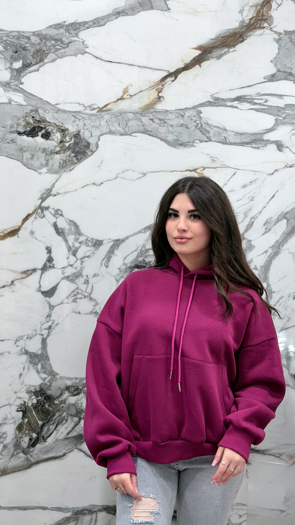 Felpa Essential Hoodie Comfort